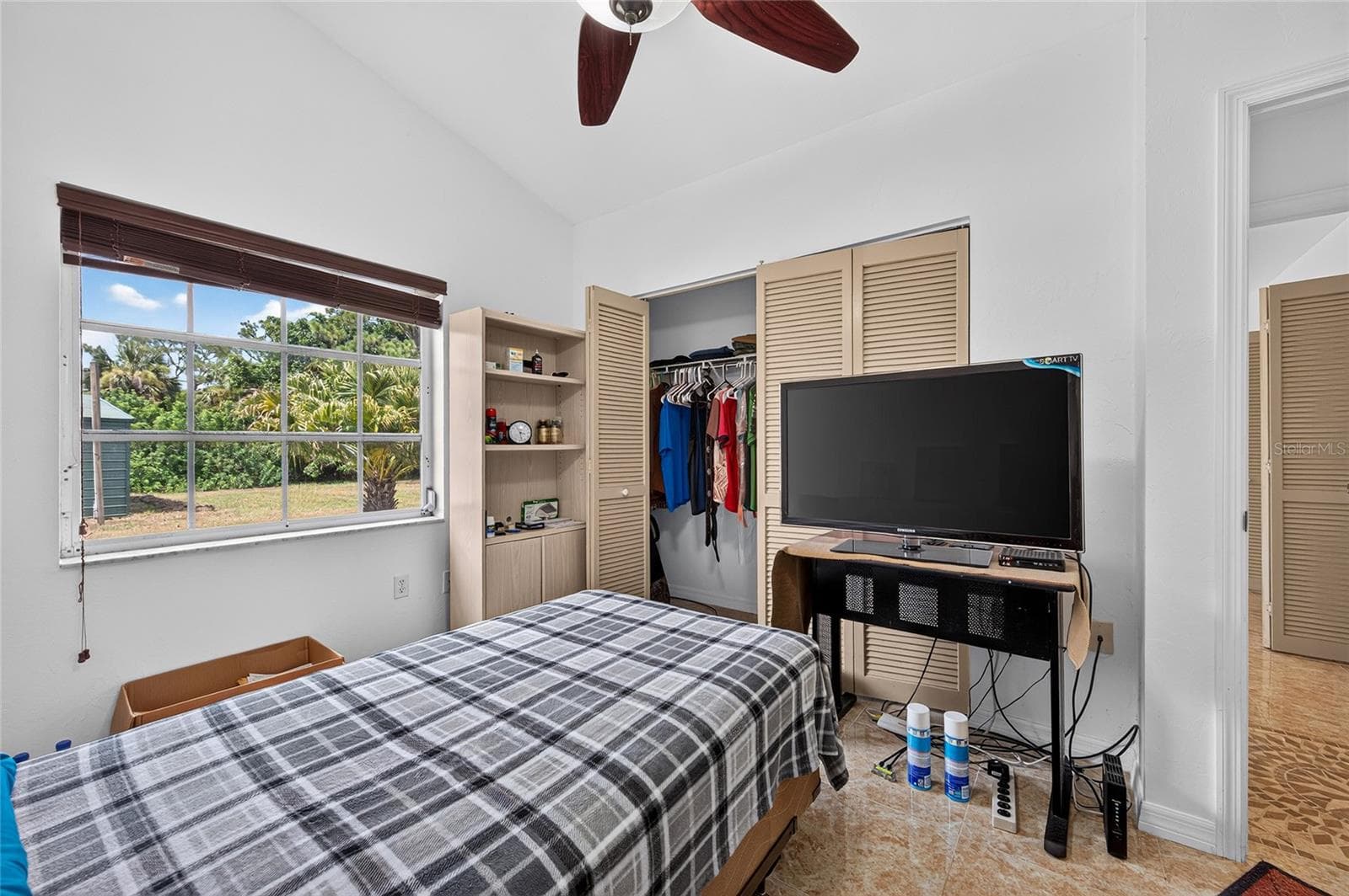 Single Family Residence at 105 JACARANDA BLVD, VENICE, photo 42 of 96