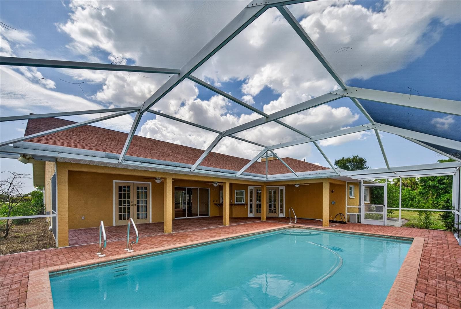 Single Family Residence at 105 JACARANDA BLVD, VENICE, photo 49 of 96