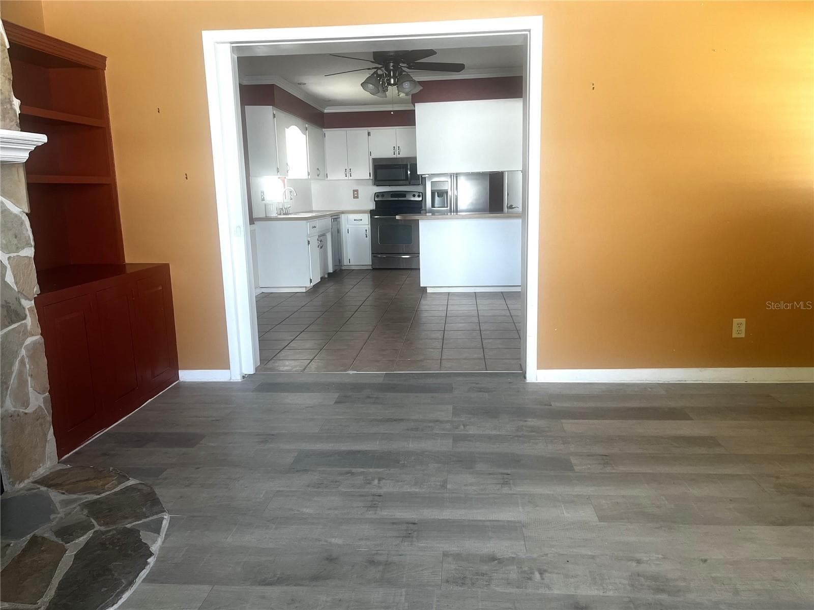 Single Family Residence at 108 LAGOON RD, WINTER HAVEN, photo 10 of 23