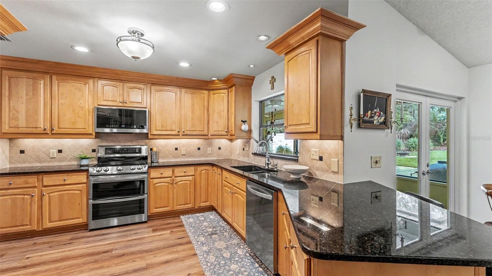 Single Family Residence at 4765 HIGHLANDS PLACE CIR, LAKELAND, photo 8 of 57