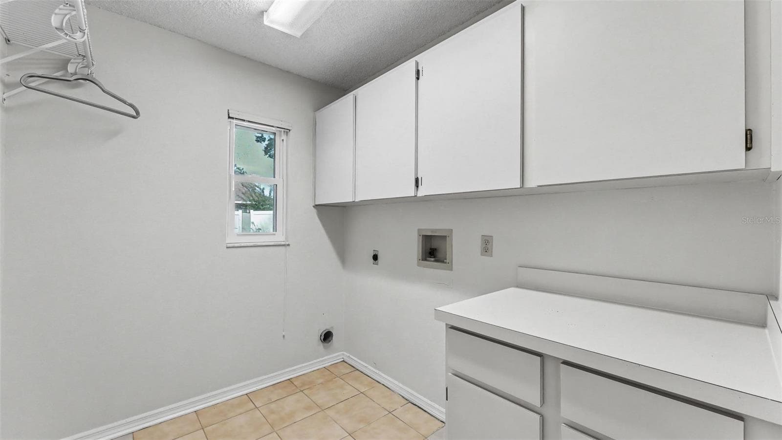 laundry - 4765 HIGHLANDS PLACE CIR, LAKELAND