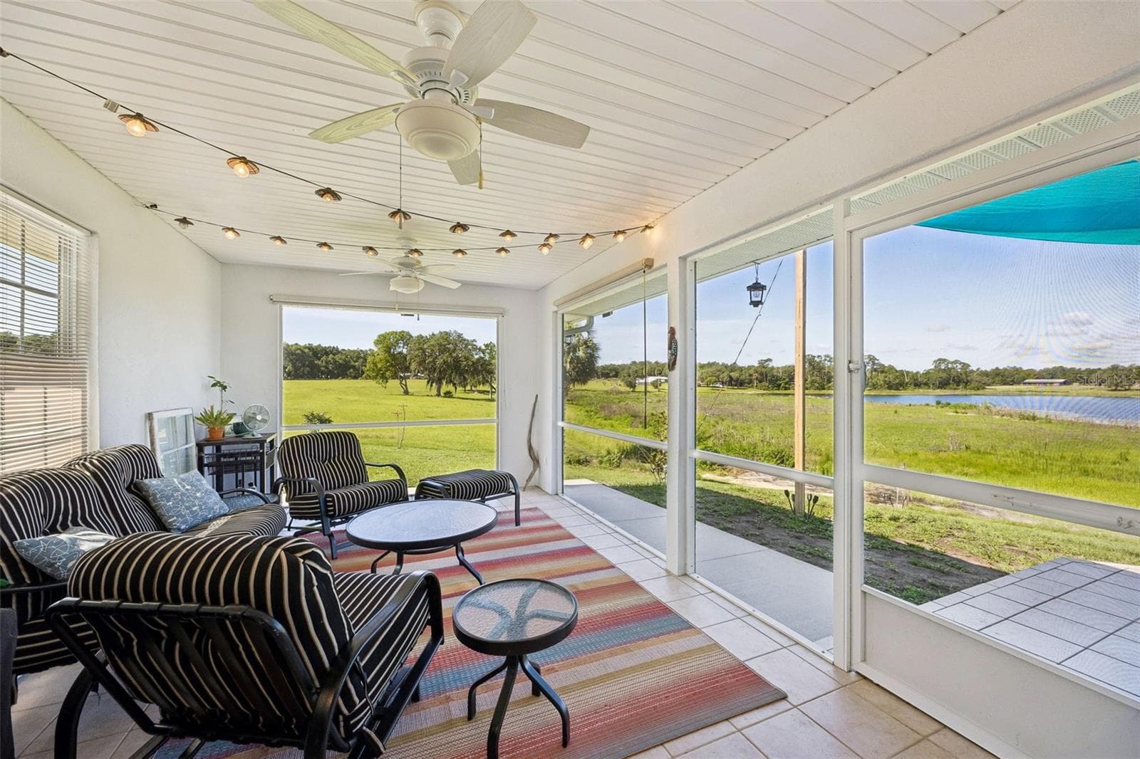 The Lovely Spacious - 107 EAGLES NEST LN, CRESCENT CITY