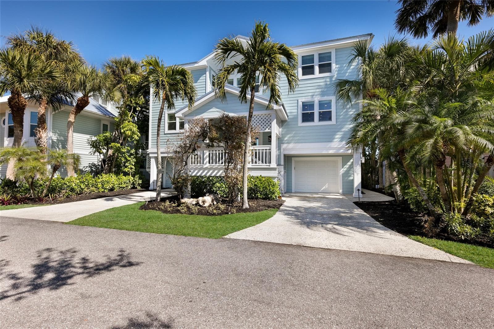 Single Family Residence at 585 BUTTONWOOD BAY DR, BOCA GRANDE, photo 2 of 70
