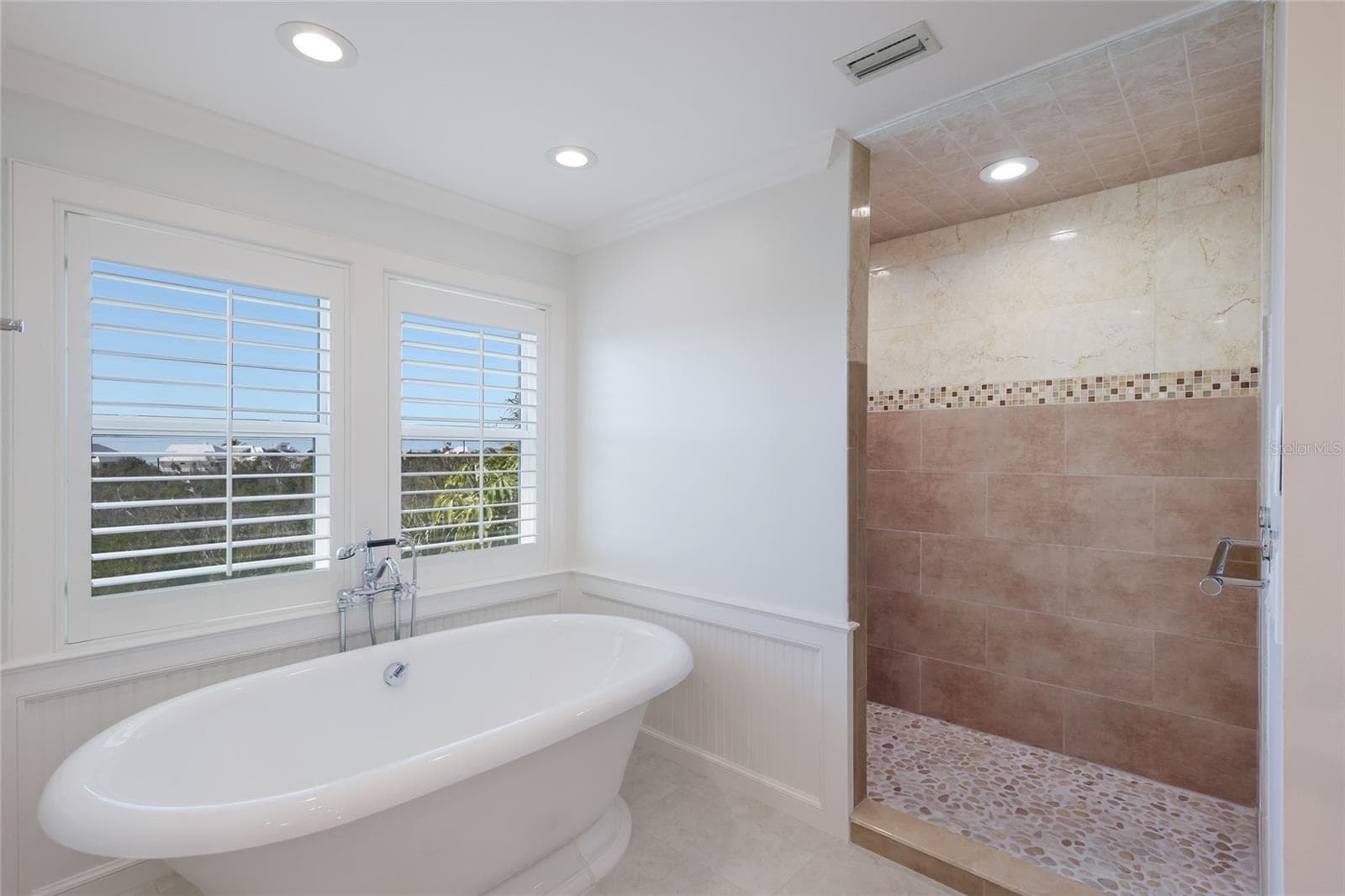 Single Family Residence at 585 BUTTONWOOD BAY DR, BOCA GRANDE, photo 36 of 70