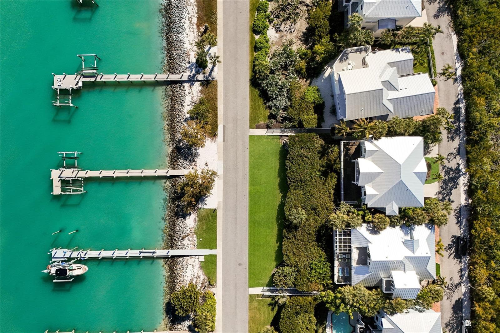 Single Family Residence at 585 BUTTONWOOD BAY DR, BOCA GRANDE, photo 67 of 70