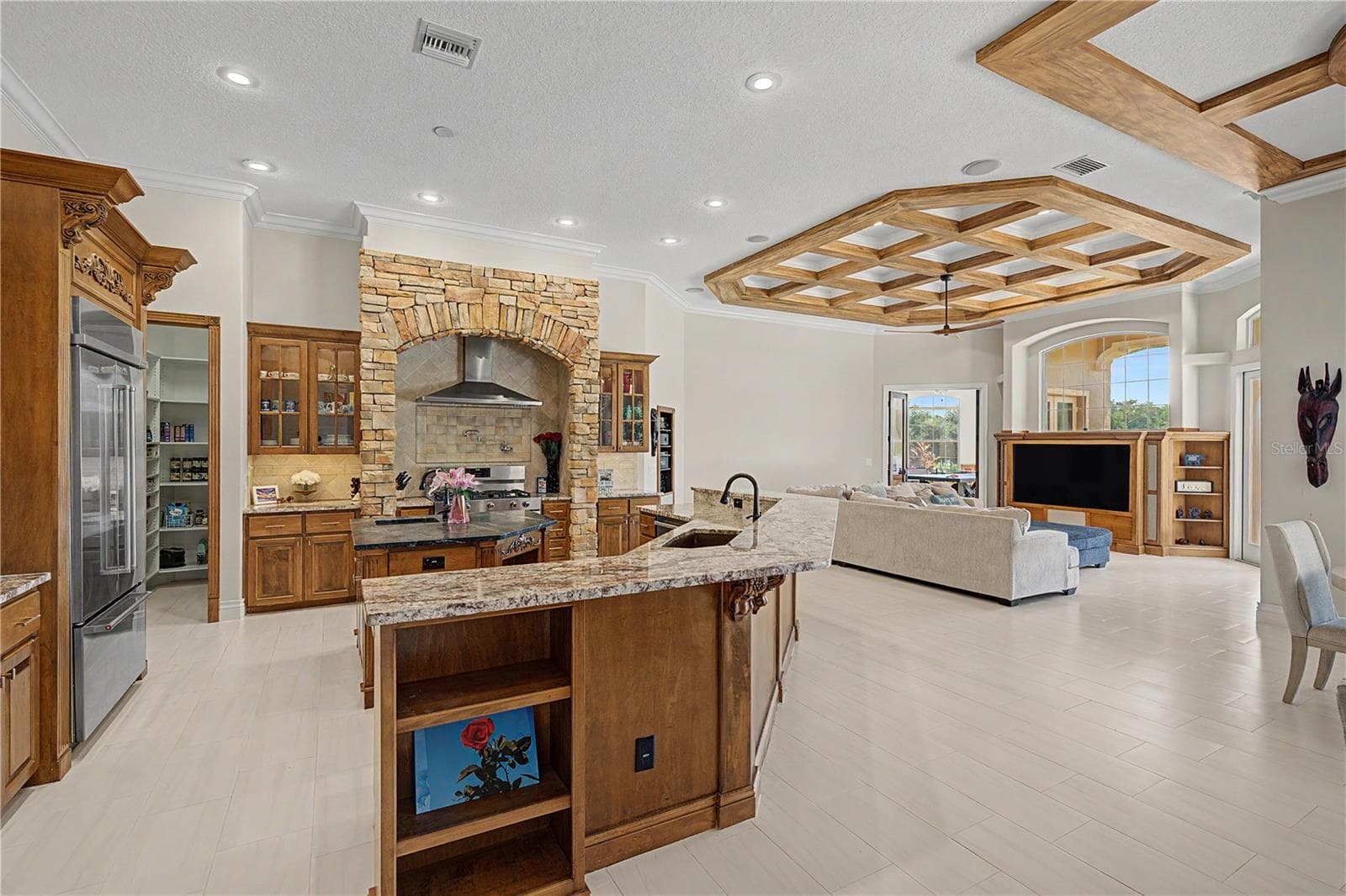Single Family Residence at 1306 PLAYMOOR DR, PALM HARBOR, photo 12 of 100