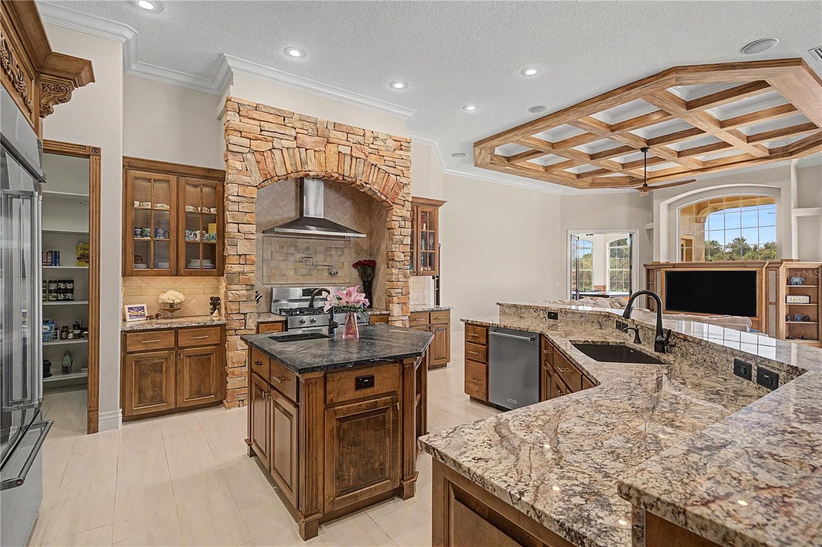Single Family Residence at 1306 PLAYMOOR DR, PALM HARBOR, photo 14 of 100
