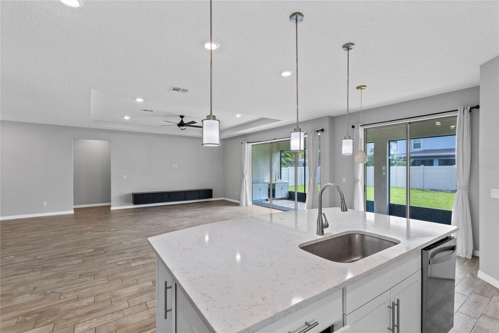 Single Family Residence at 2754 MATERA DR, ST CLOUD, photo 4 of 34