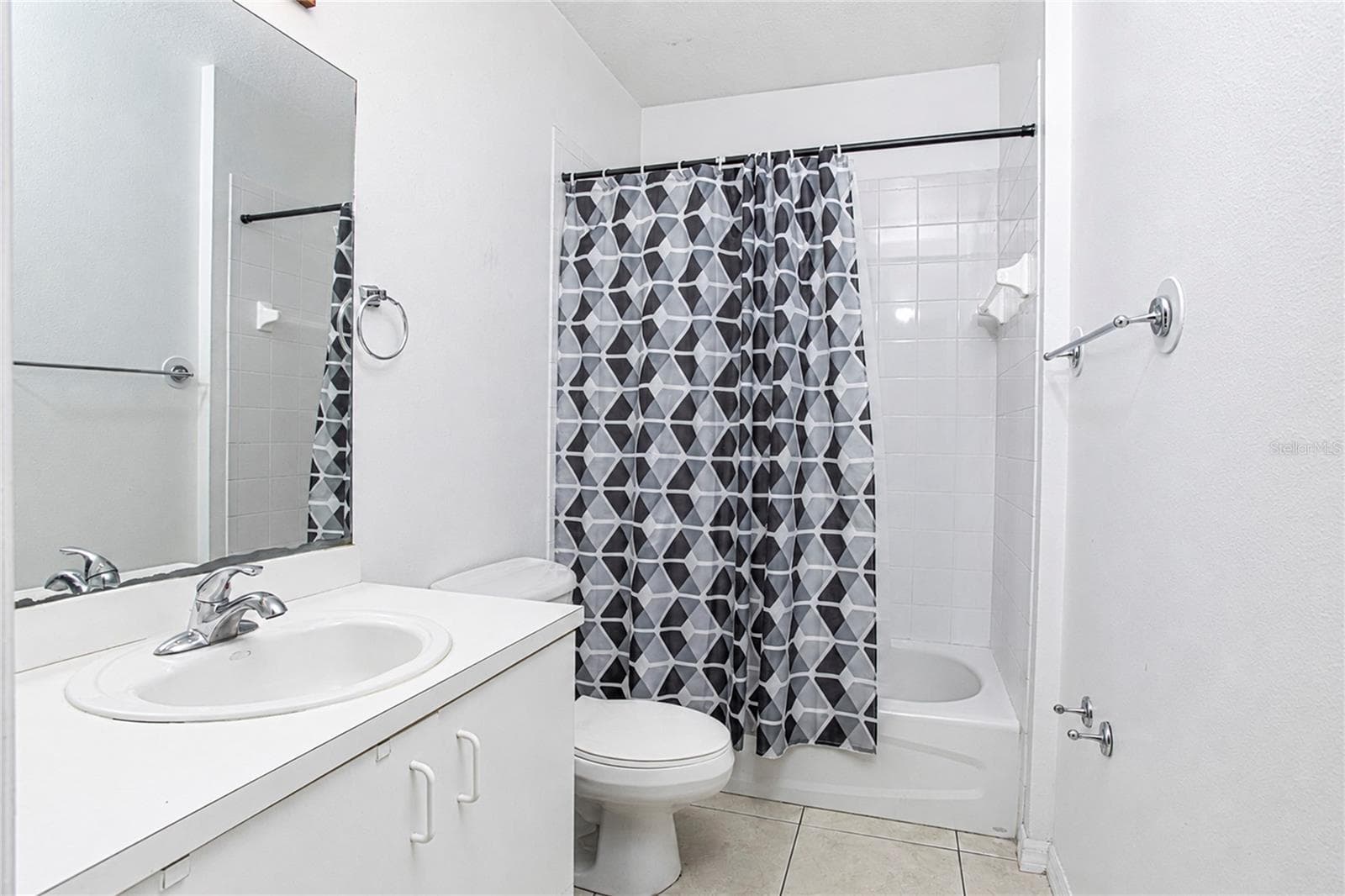 Condominium at 508 VILLA DEL SOL CIR #204, ORLANDO, photo 13 of 16