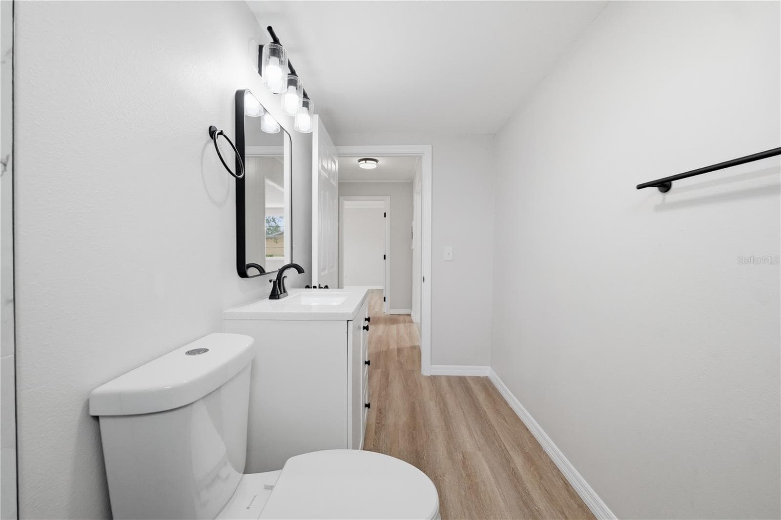 Single Family Residence at 3923 W FLORA ST, TAMPA, photo 19 of 41