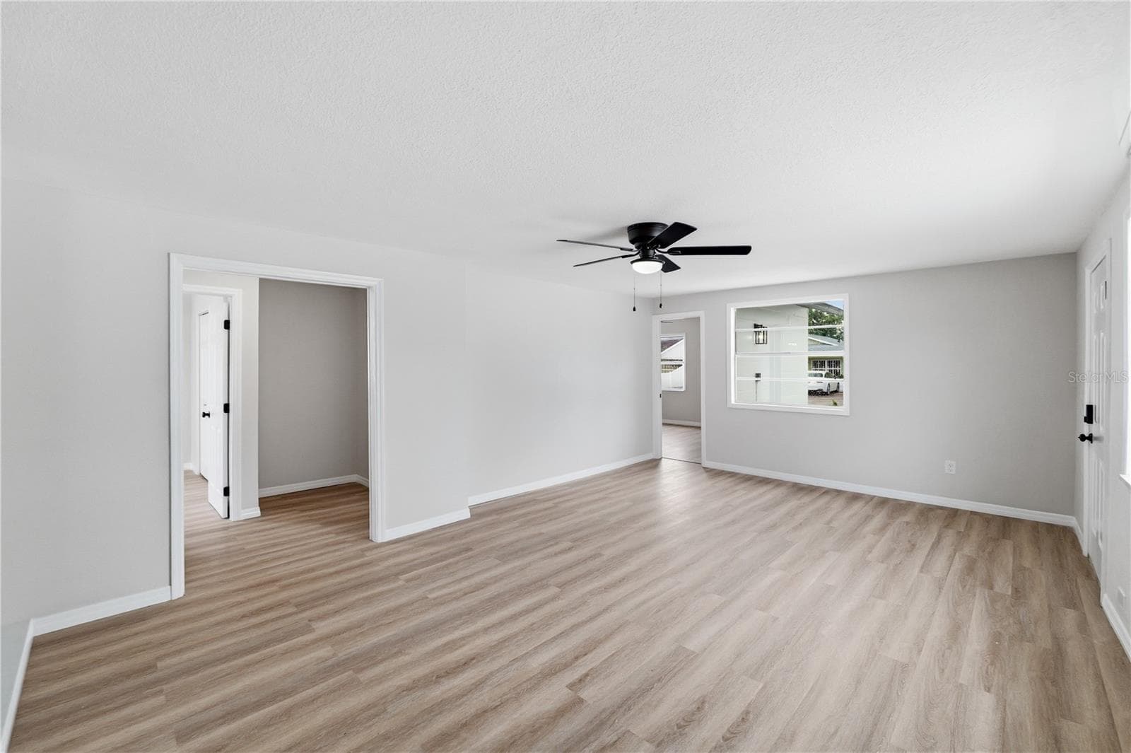 Single Family Residence at 3923 W FLORA ST, TAMPA, photo 21 of 41