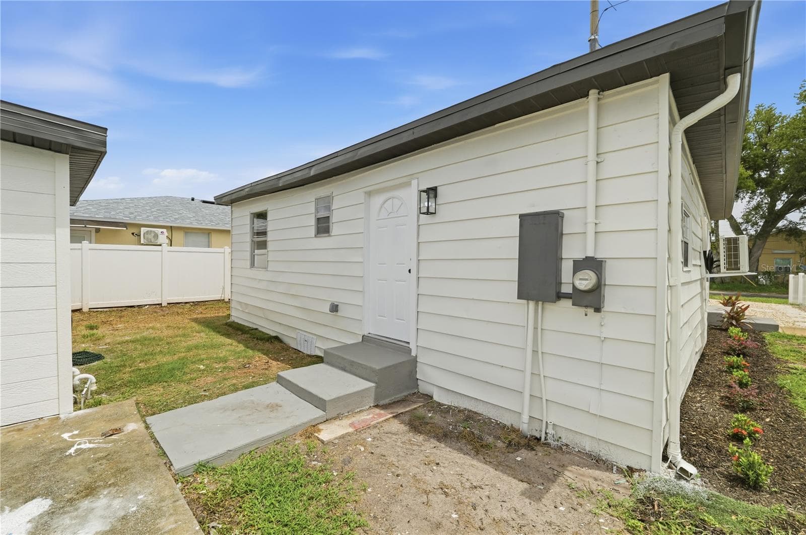 Single Family Residence at 3923 W FLORA ST, TAMPA, photo 29 of 41