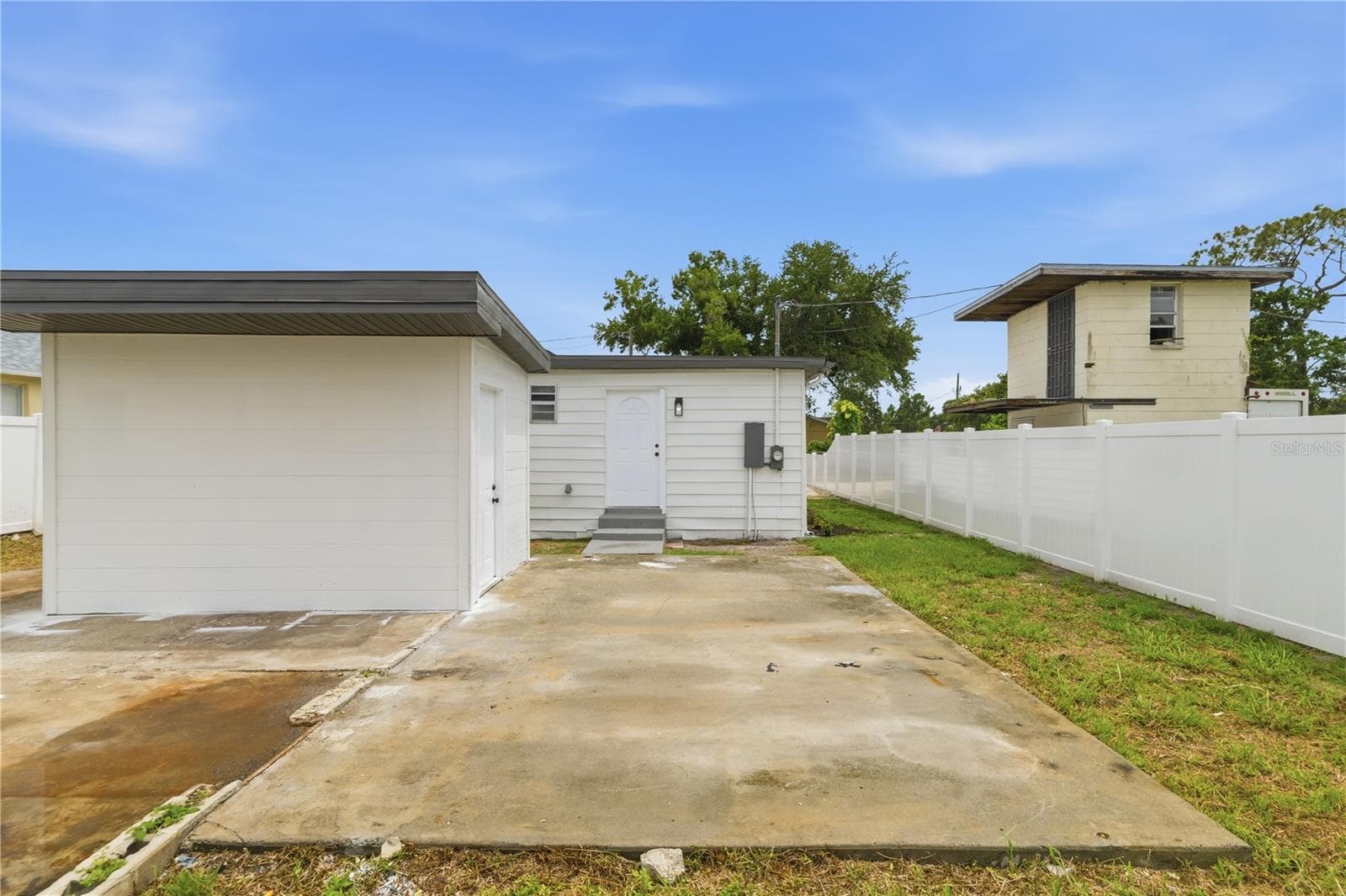 Single Family Residence at 3923 W FLORA ST, TAMPA, photo 35 of 41