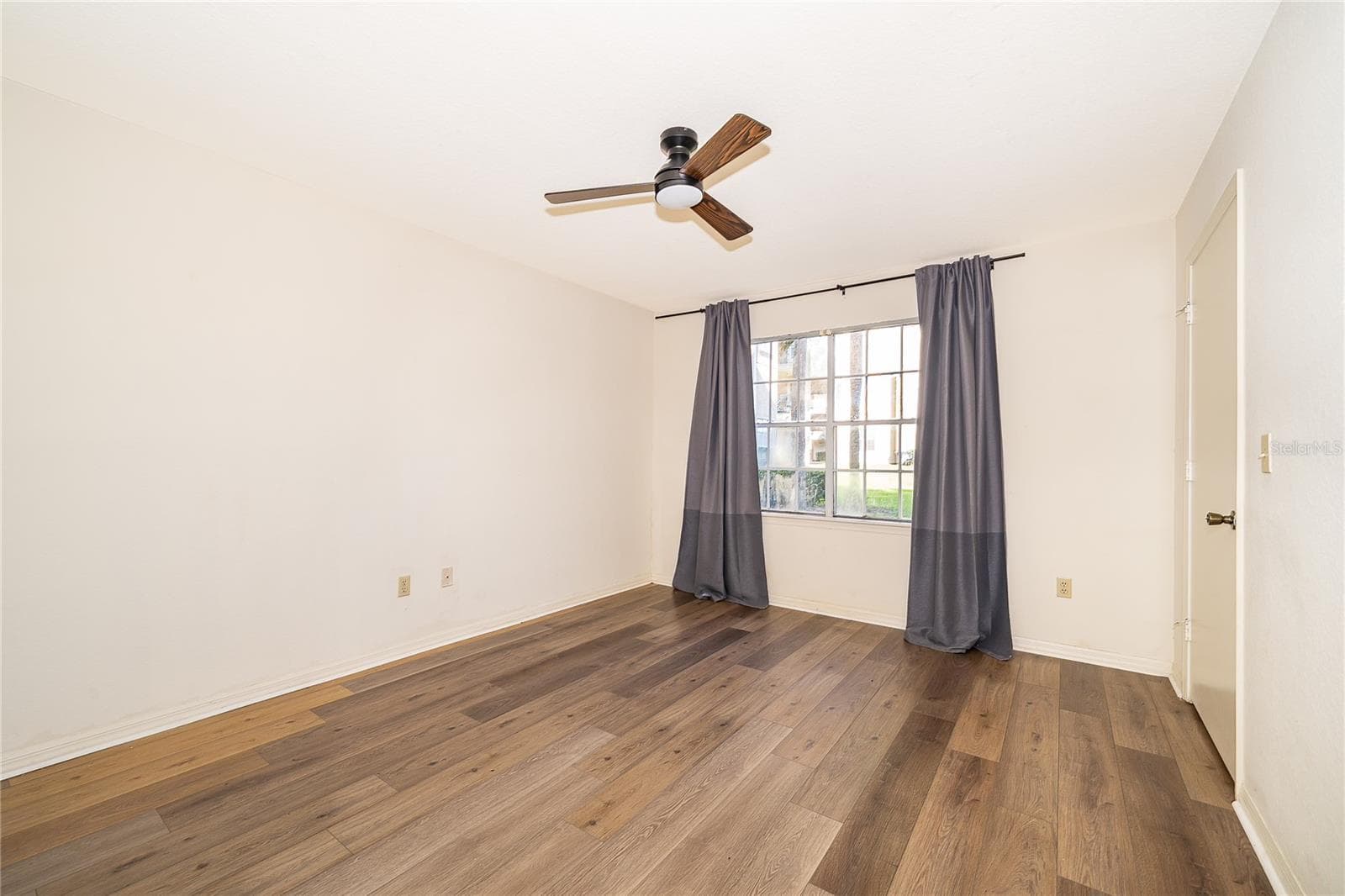 Condominium at 7210 WESTPOINTE BLVD #1312, ORLANDO, photo 16 of 24