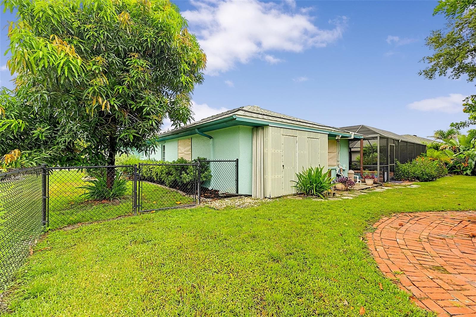 lush grass - 339 BARCELONA ST, PUNTA GORDA