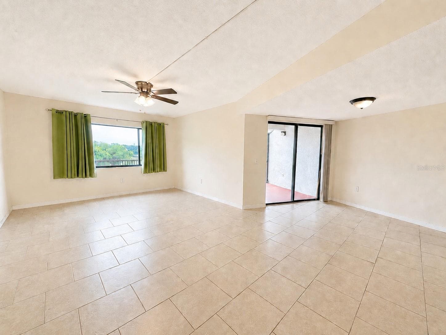 Condominium at 1068 LOTUS PKWY #815, ALTAMONTE SPRINGS, photo 3 of 23
