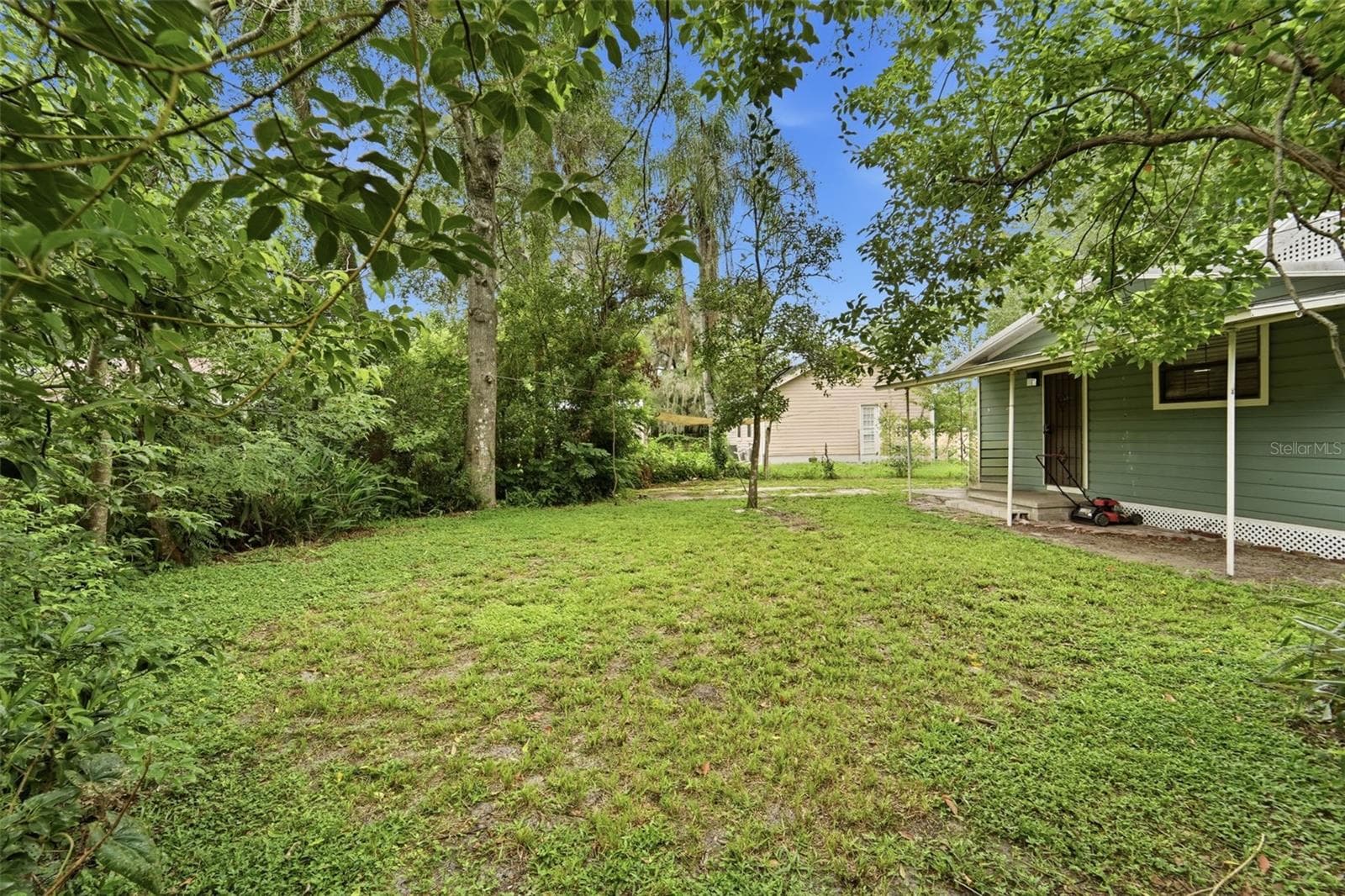 Single Family Residence at 316 S AMELIA AVE, DELAND, photo 25 of 38