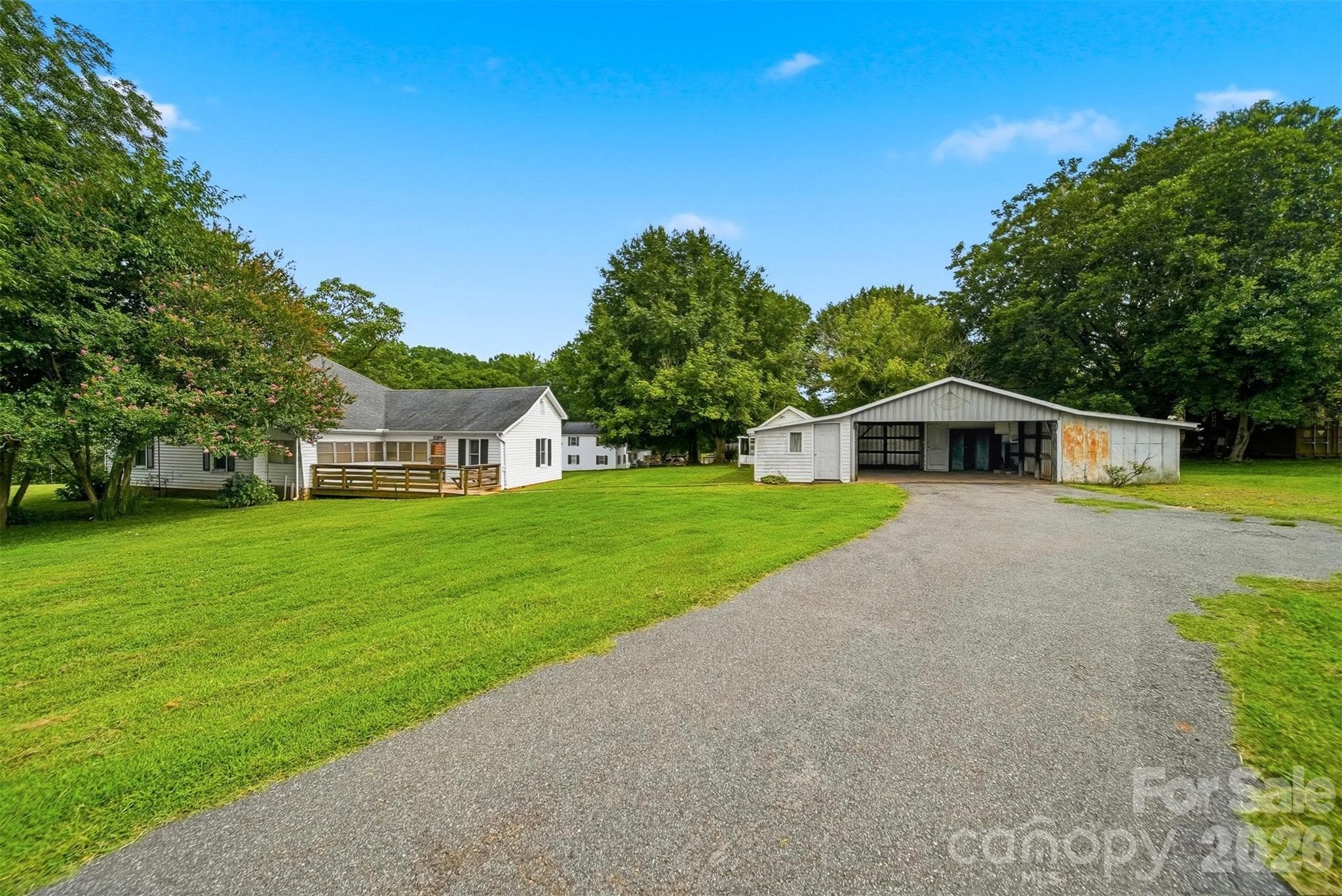 Single Family Residence at 1289 Davis Road, Lincolnton, photo 4 of 31