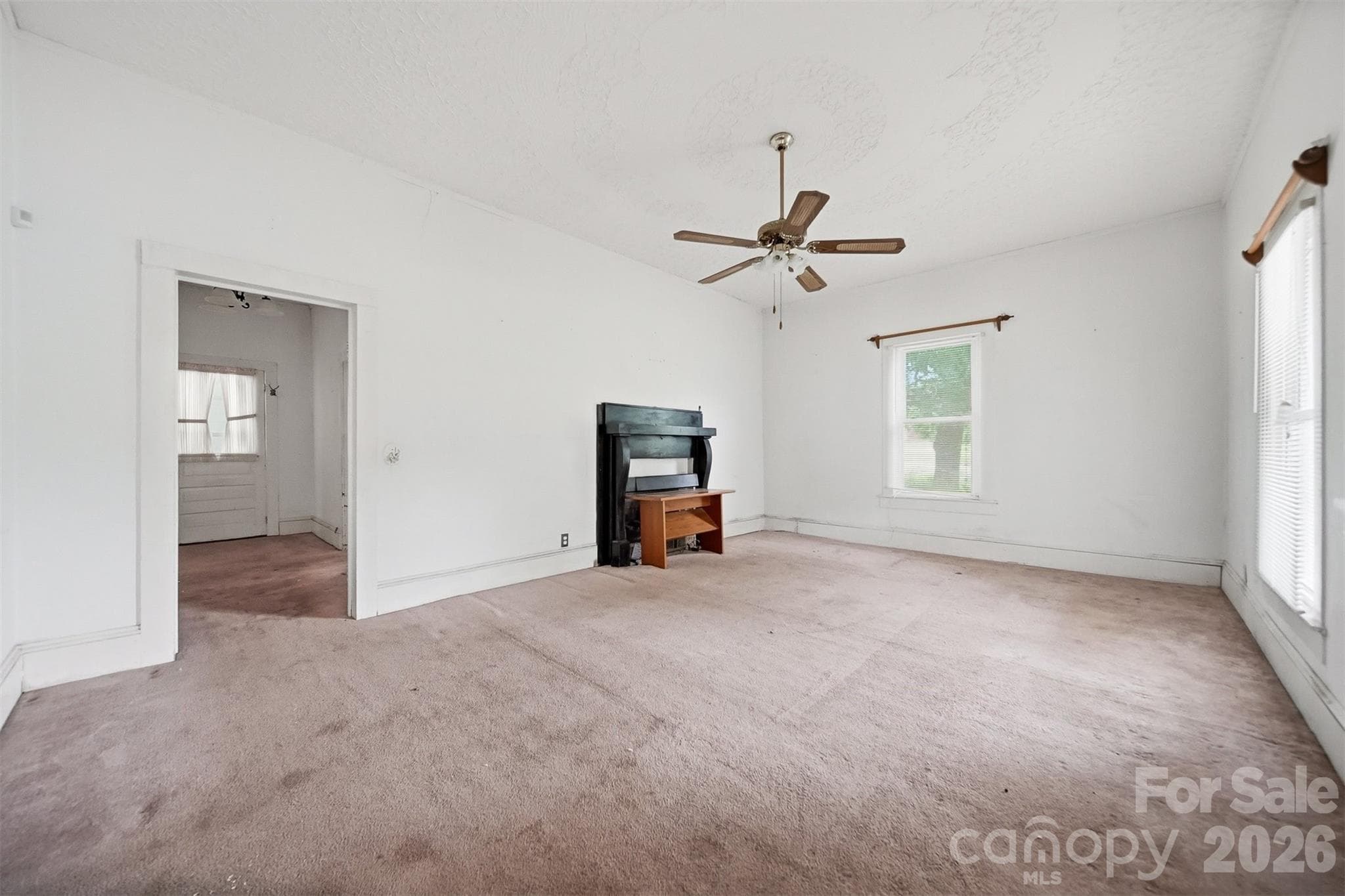 Single Family Residence at 1289 Davis Road, Lincolnton, photo 5 of 31