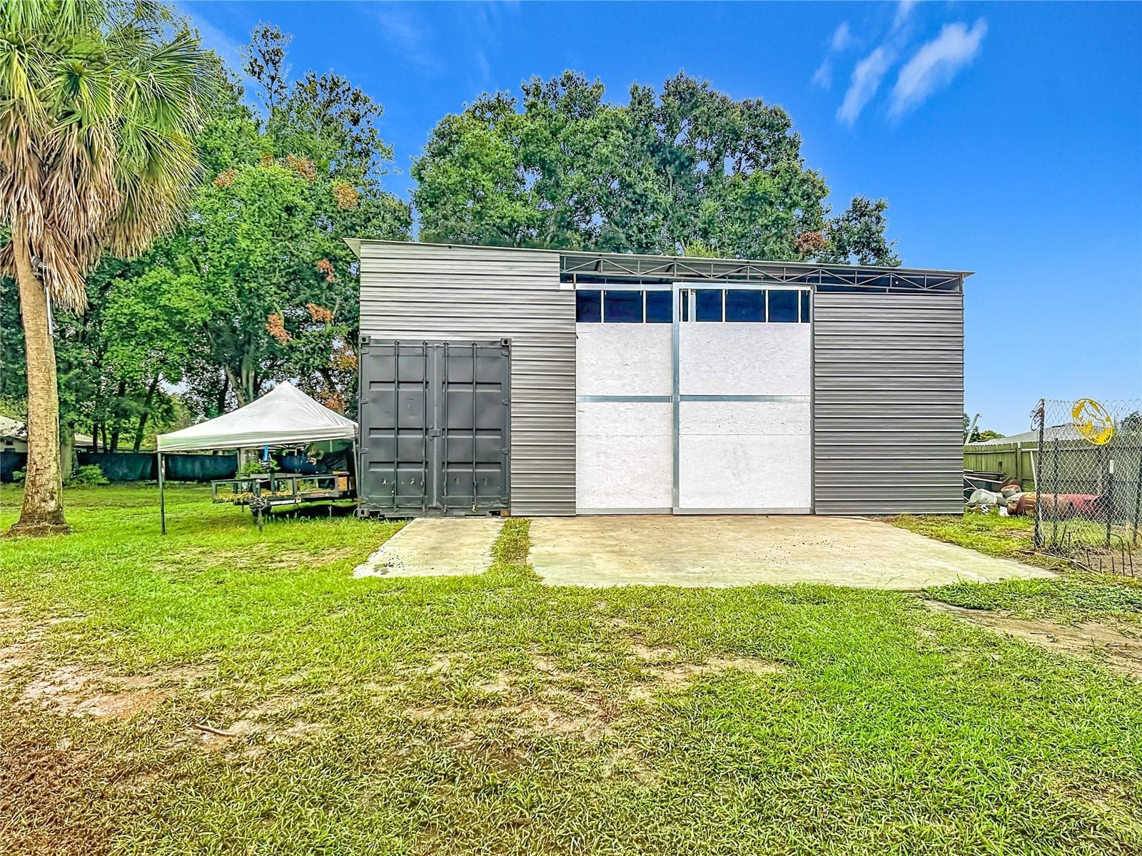 Private Garage - 634 GRAPE AVE, ST CLOUD
