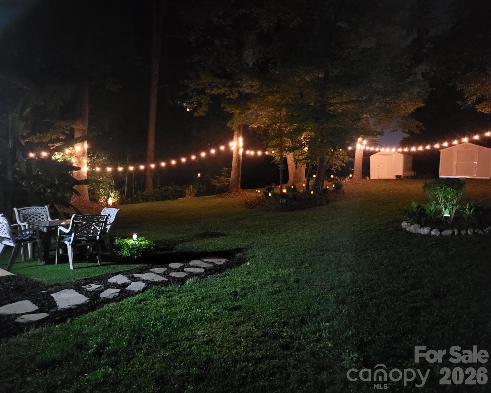 Single Family Residence at 4200 Cerise Drive, Charlotte, photo 37 of 40