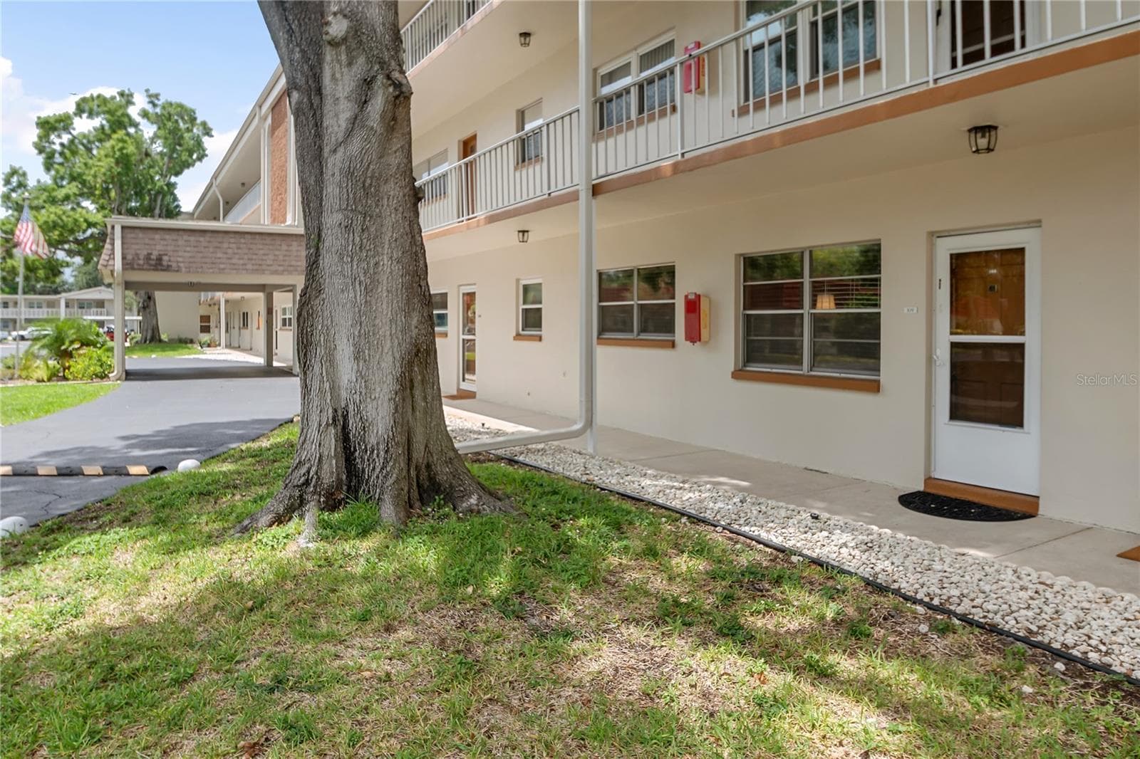 Ground floor condo - 5880 38TH AVE N #109, ST PETERSBURG