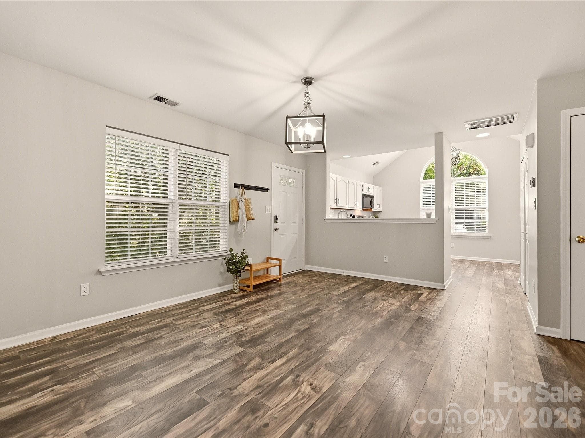 Townhouse at 8810 Scotch Heather Way, Charlotte, photo 11 of 33