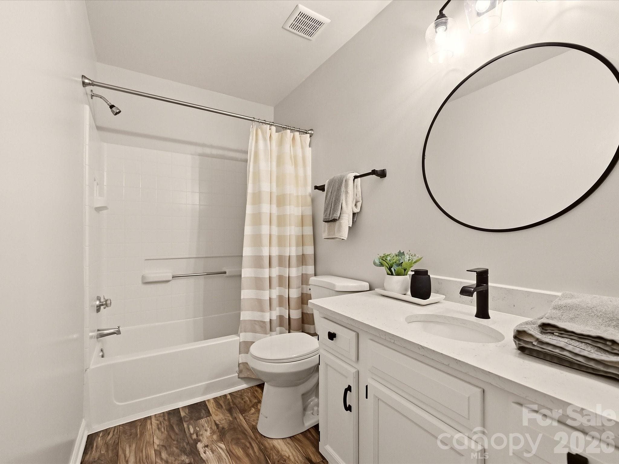 Townhouse at 8810 Scotch Heather Way, Charlotte, photo 27 of 33