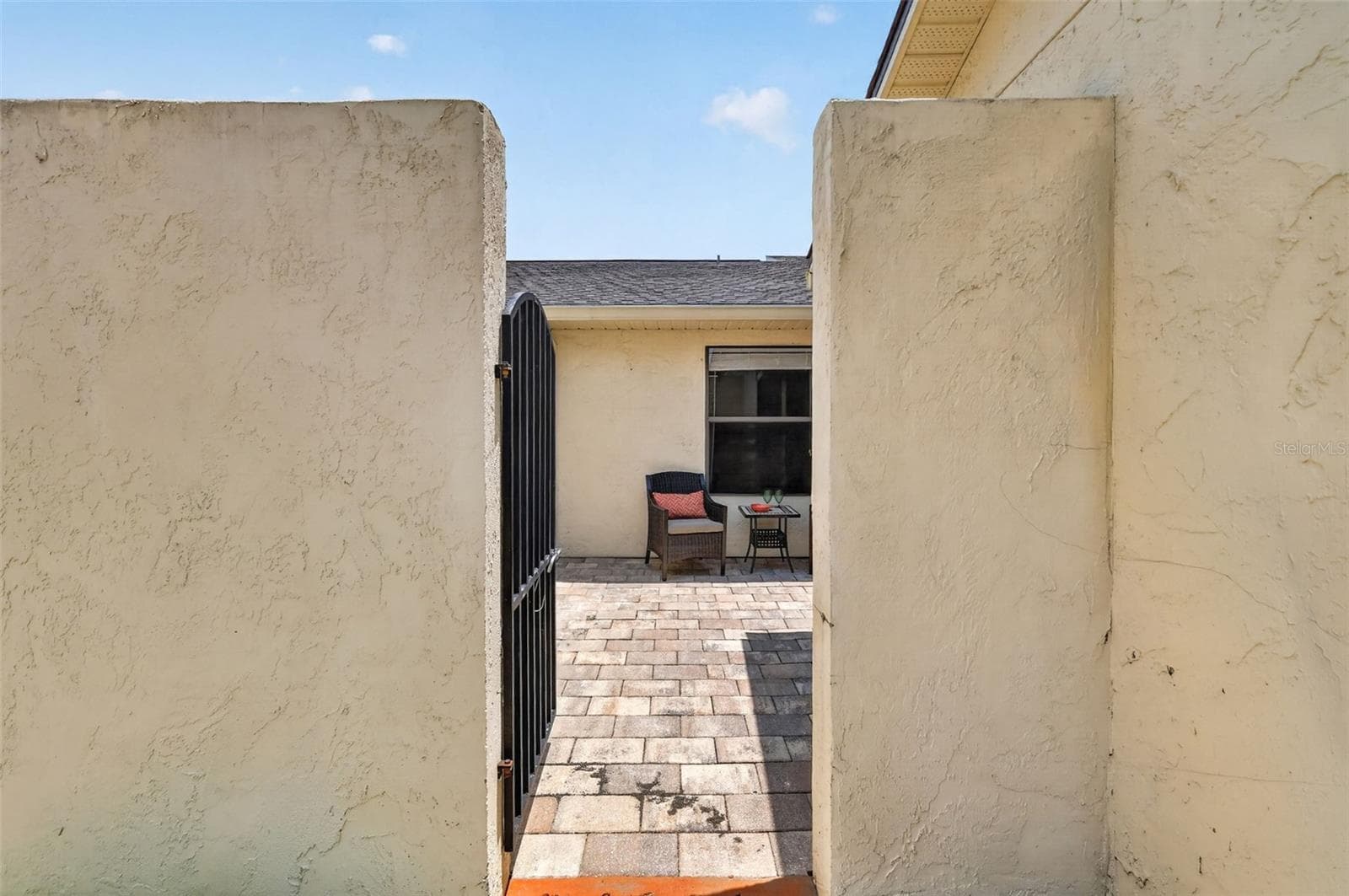 Condominium at 2214 CYPRESS COVE DR #4, TAVARES, photo 6 of 35