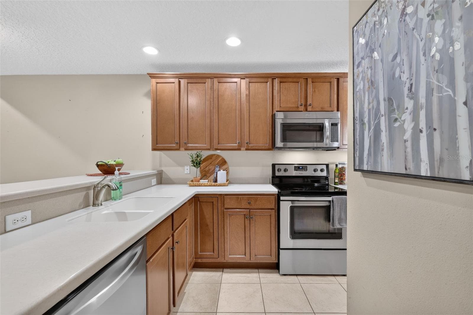 Condominium at 2214 CYPRESS COVE DR #4, TAVARES, photo 15 of 35