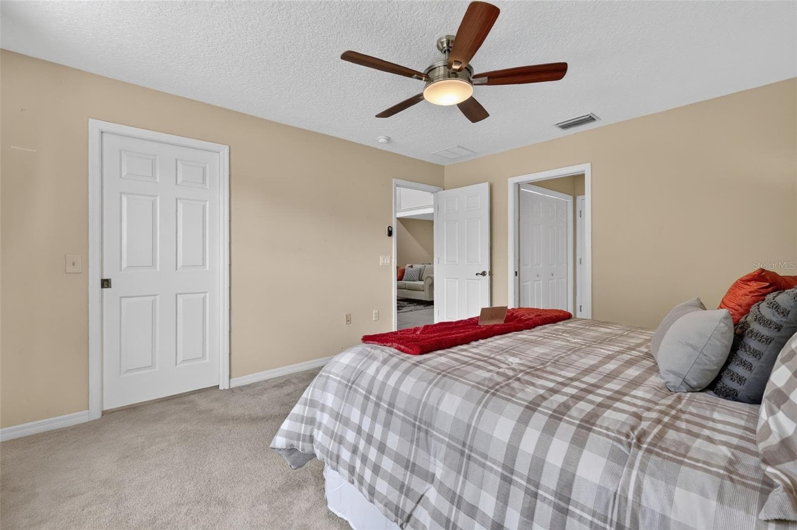 Condominium at 2214 CYPRESS COVE DR #4, TAVARES, photo 20 of 35