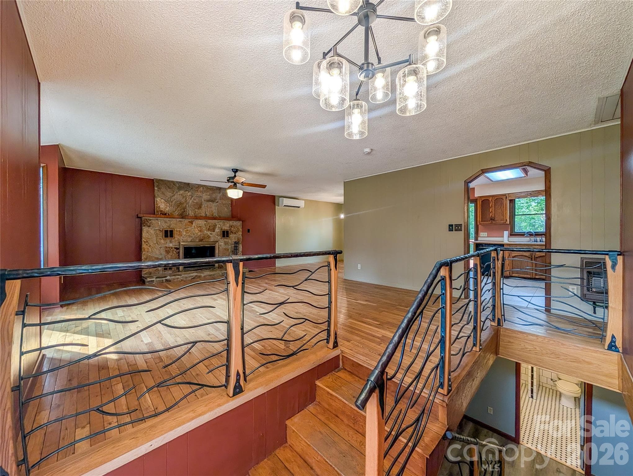 Single Family Residence at 328 Wooded Valley Lane, Burnsville, photo 11 of 47