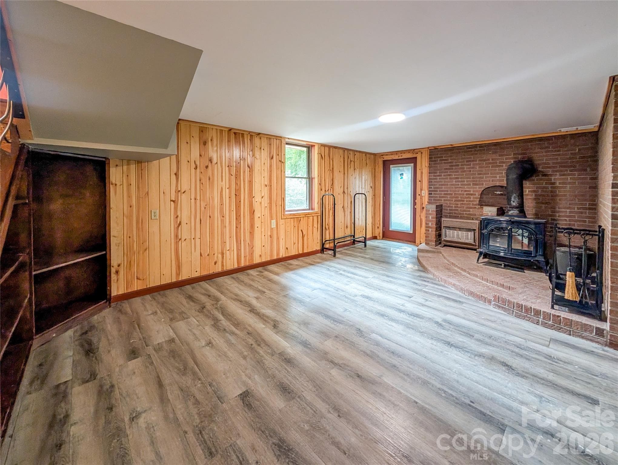 Single Family Residence at 328 Wooded Valley Lane, Burnsville, photo 30 of 47