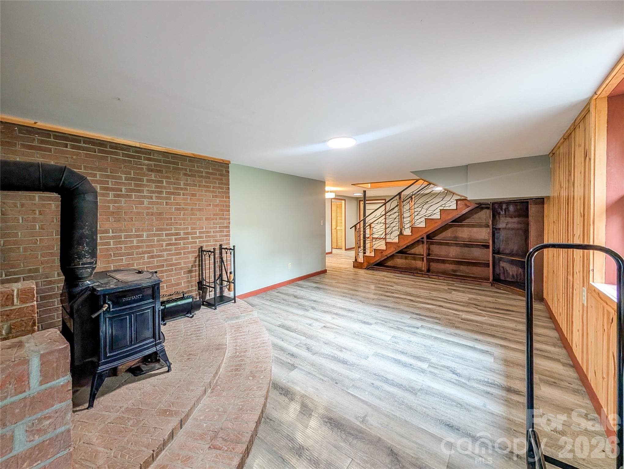 Single Family Residence at 328 Wooded Valley Lane, Burnsville, photo 31 of 47