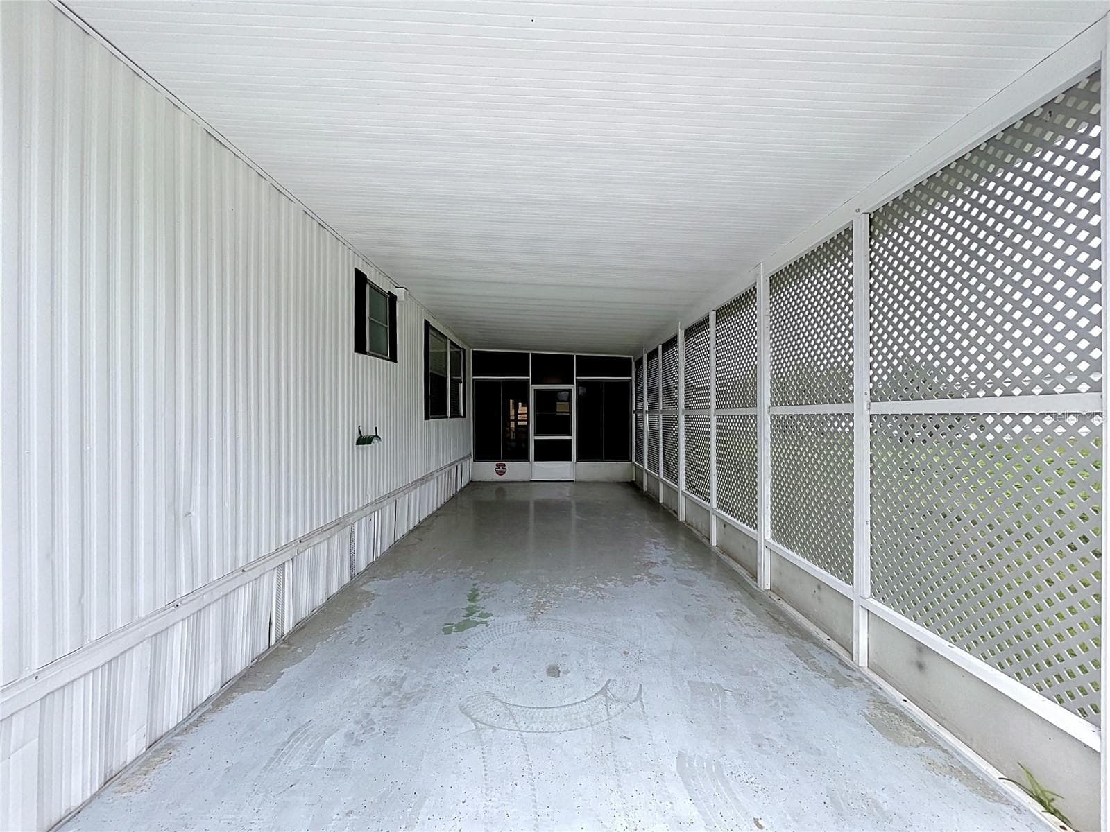 Carport "shade for your vehicle" - 6965 FORT KING RD, ZEPHYRHILLS