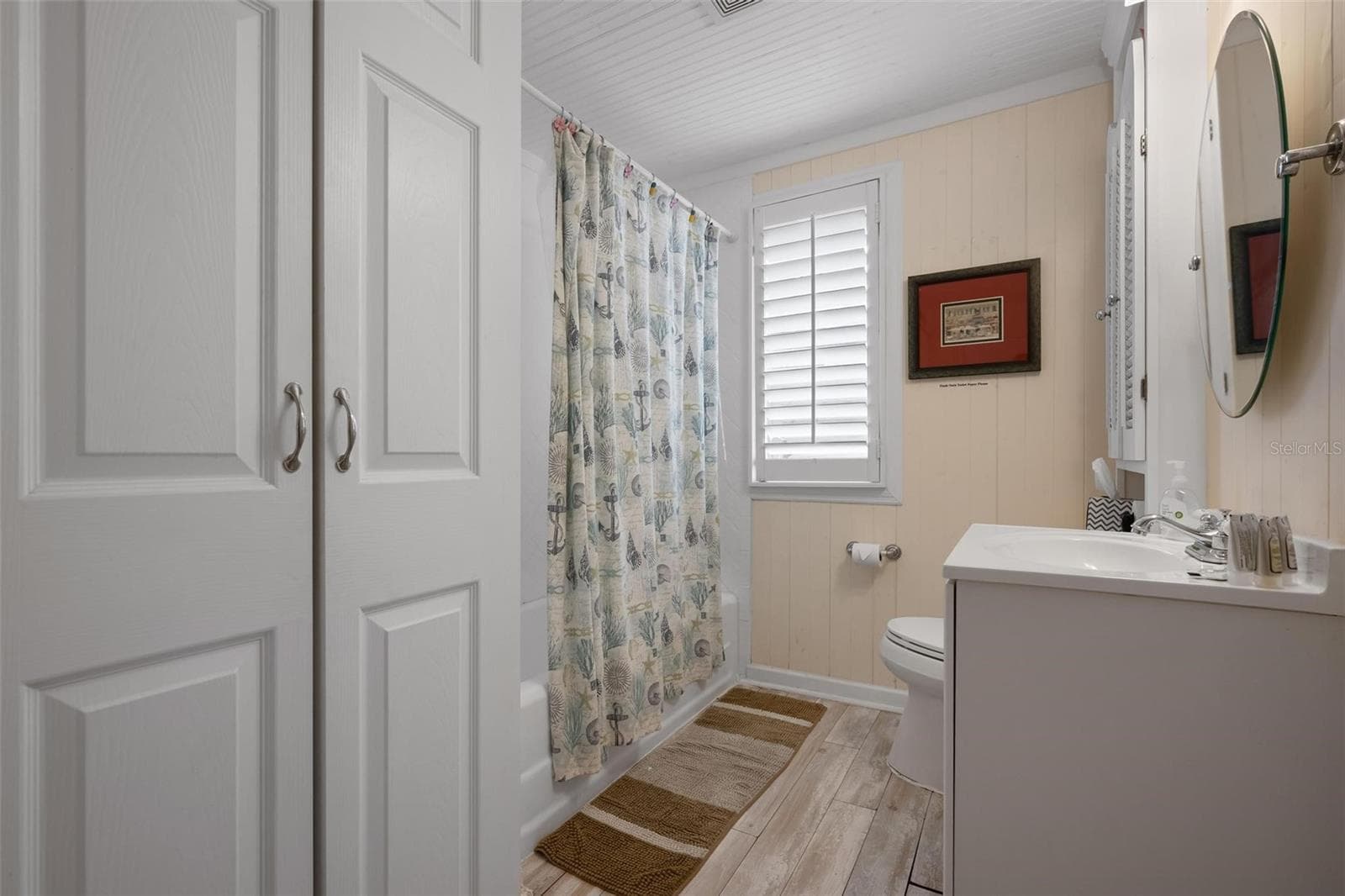 Duplex at 2245 BAHIA VISTA ST, SARASOTA, photo 18 of 30
