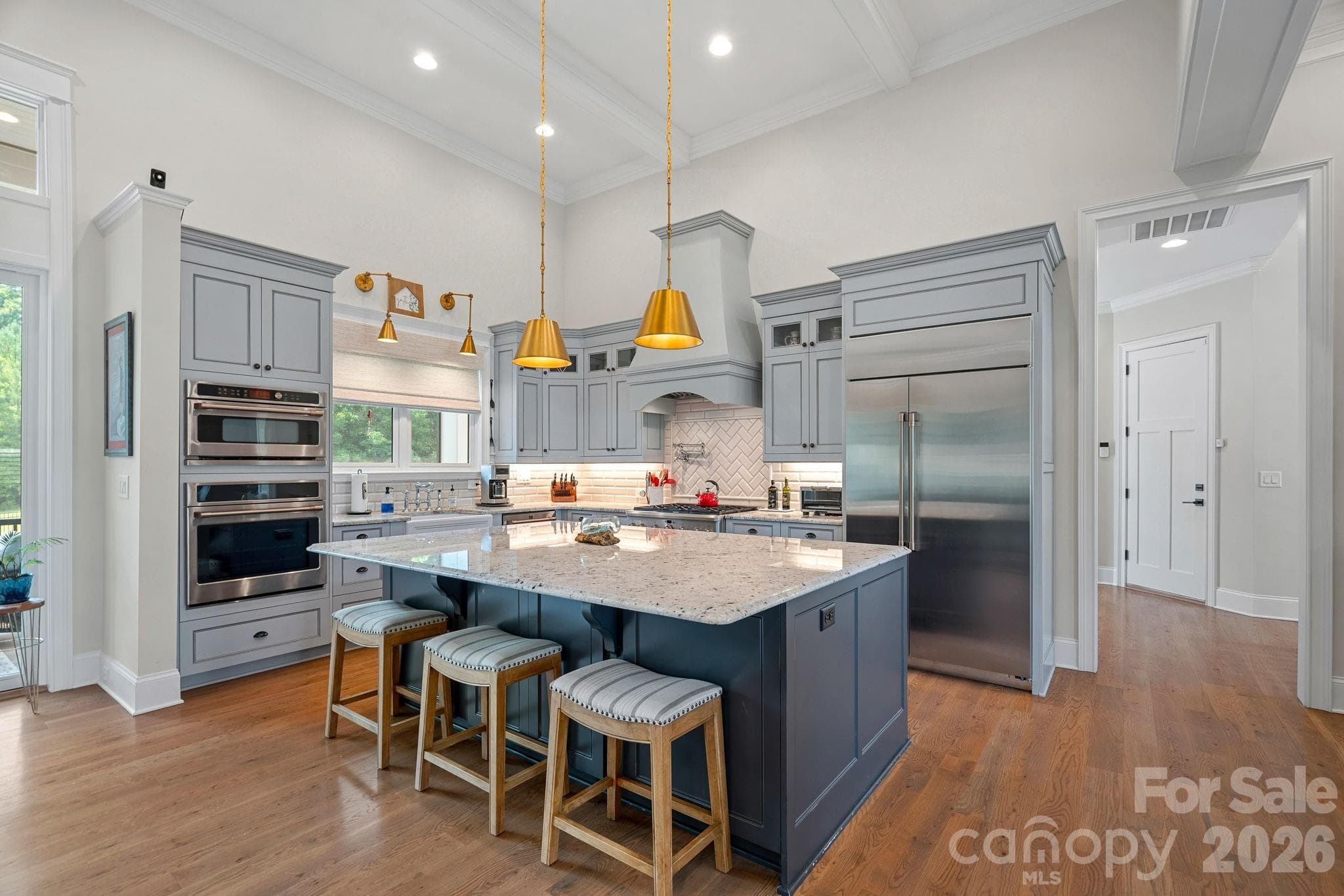 Custom gourmet kitchen - 2889 Mount Pleasant Road, Sherrills Ford