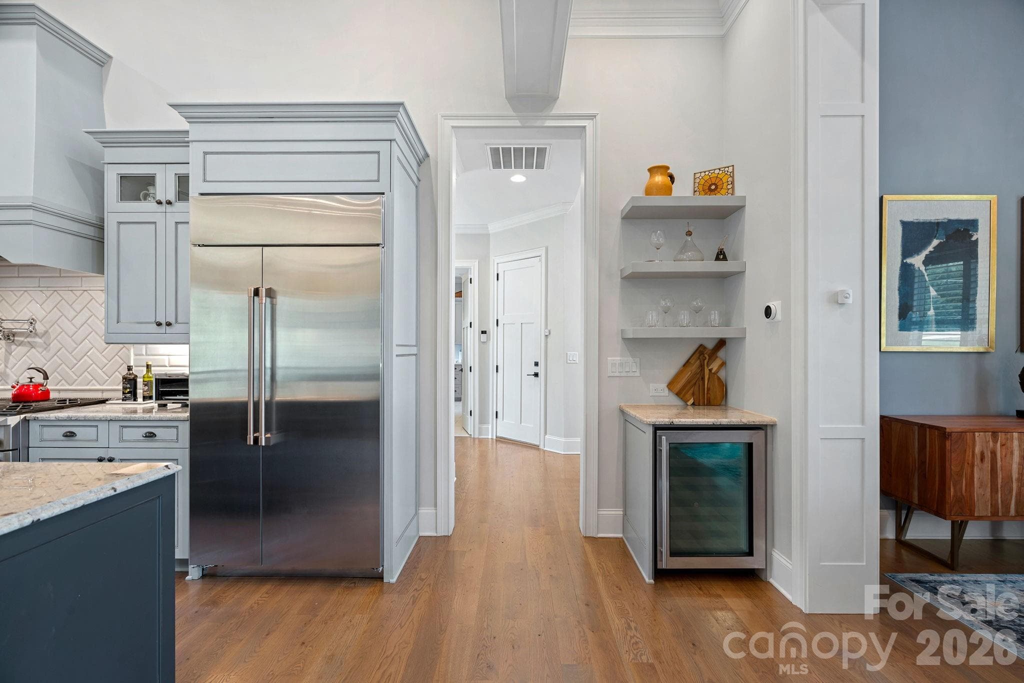 Wine bar/fridge - 2889 Mount Pleasant Road, Sherrills Ford