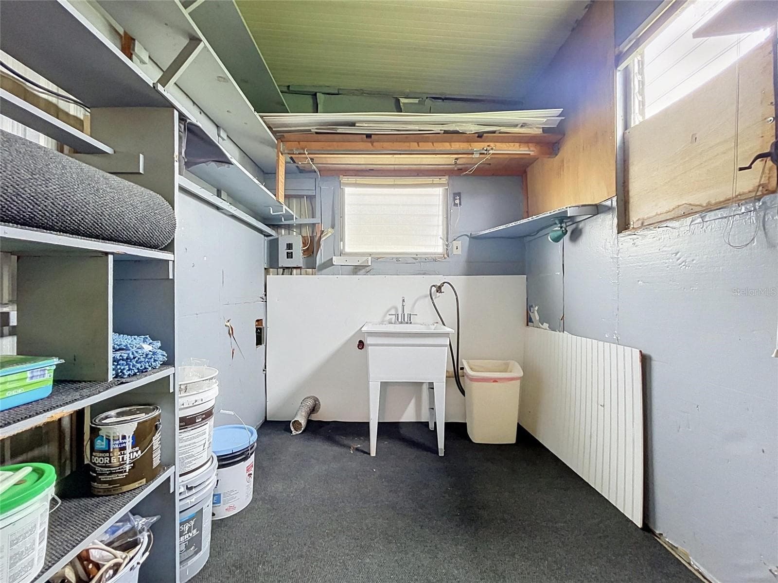 Workshop/Laundry Rm with hook ups for washer and dryer - 6965 FORT KING RD, ZEPHYRHILLS