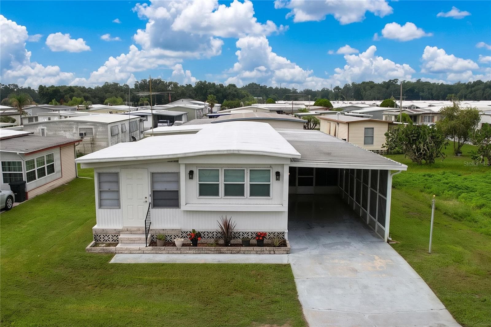 Front elevation - 6965 FORT KING RD, ZEPHYRHILLS