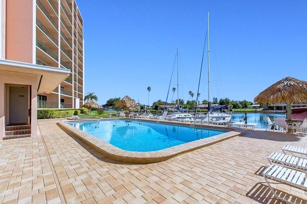 Beautiful grounds with resort style amenities. - 51 ISLAND WAY #311, CLEARWATER BEACH