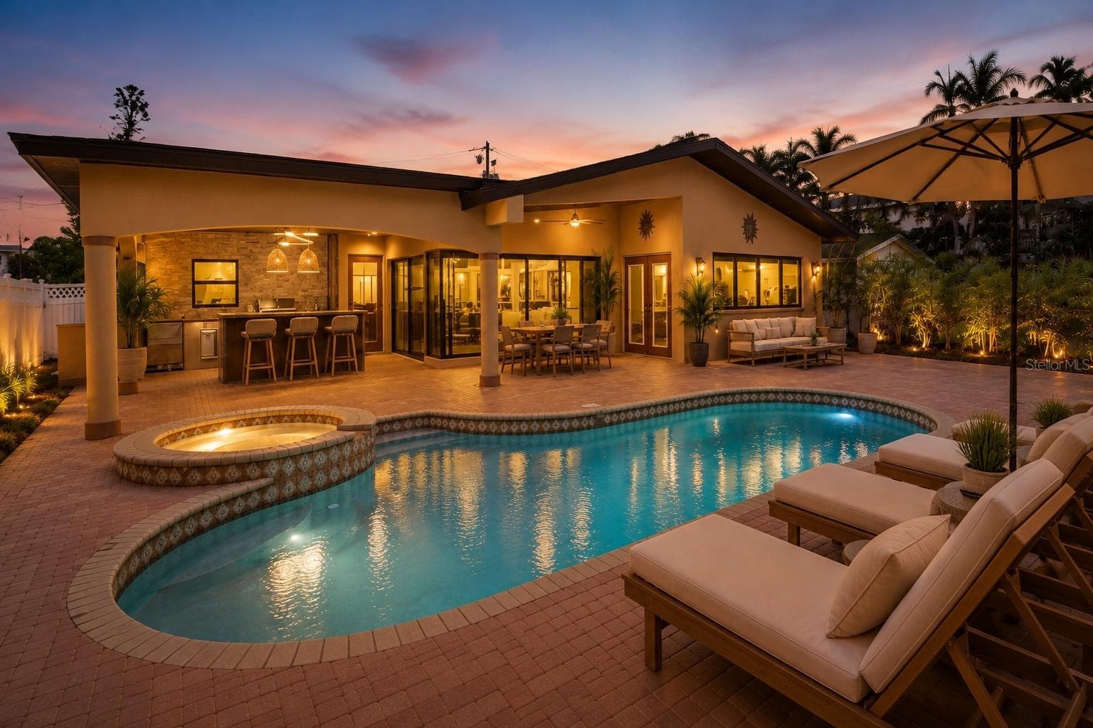 Single Family Residence at 15918 REDINGTON DR, REDINGTON BEACH, photo 59 of 79