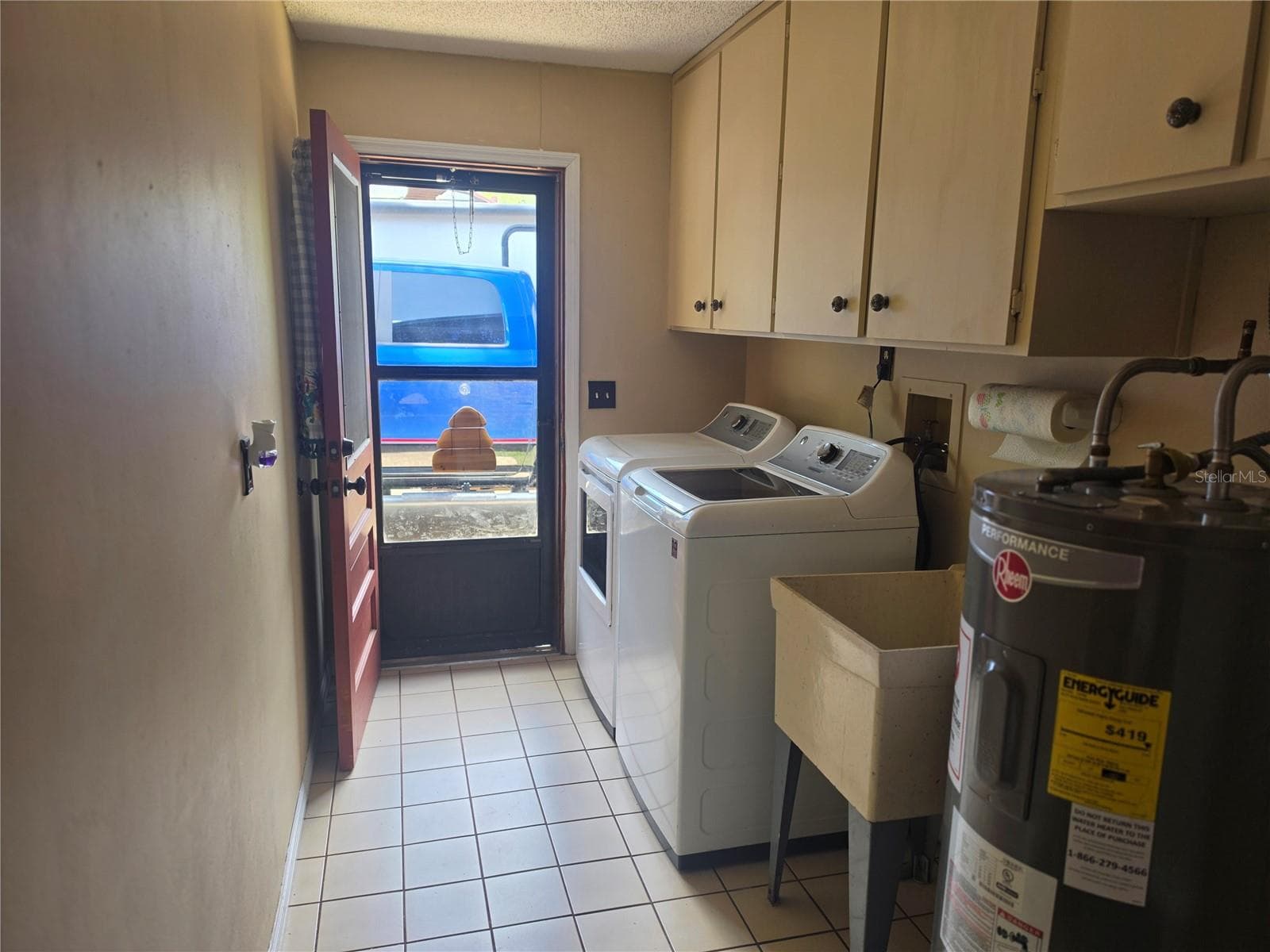 Laundry room - 2417 S OAK PARK DR, DELAND