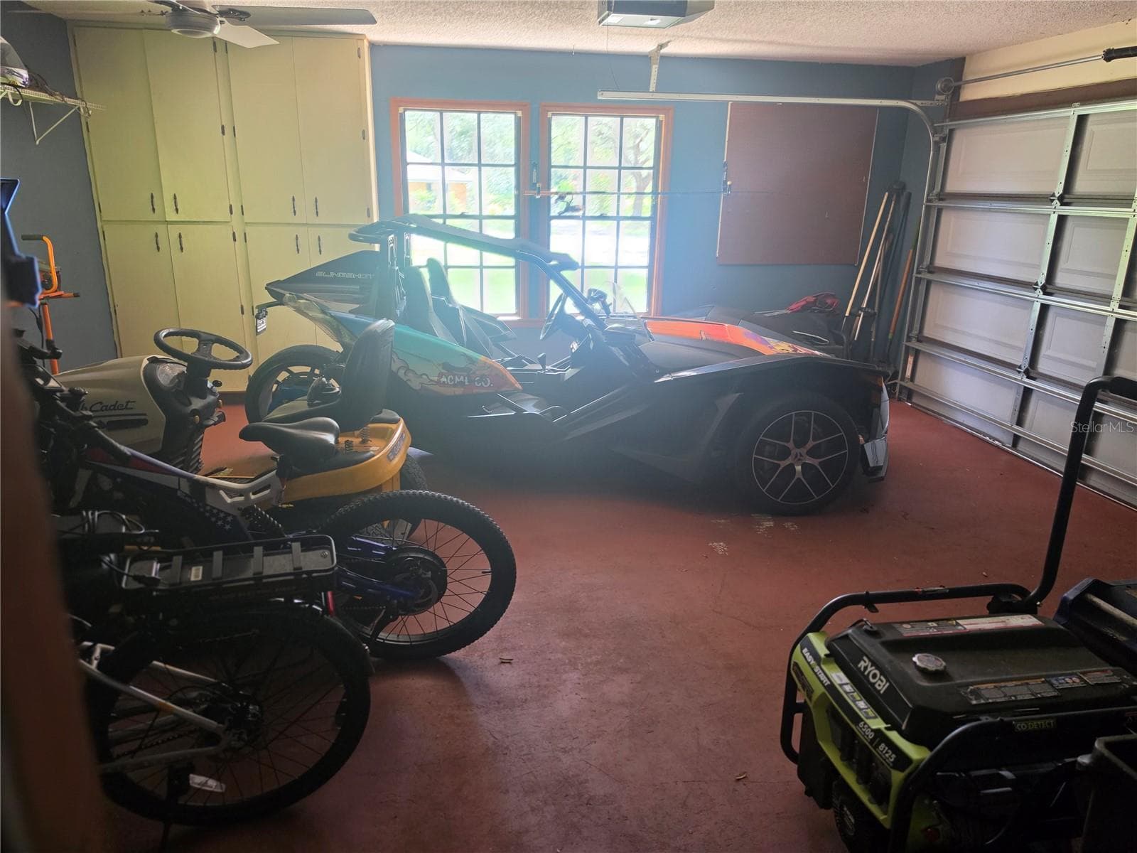 Garage - 2417 S OAK PARK DR, DELAND