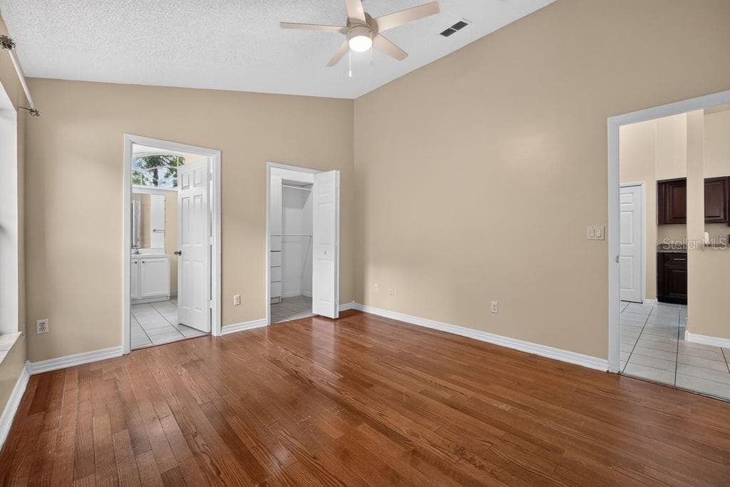 Primary bedroom - 97 ABBEY HOLLOW DR, APOPKA