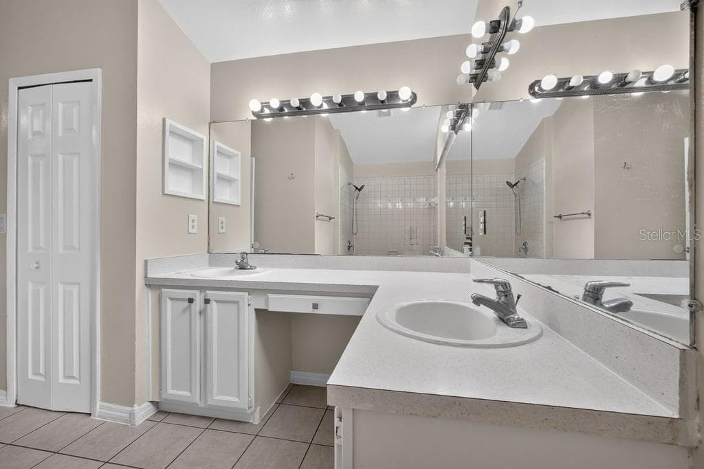 Primary bathroom - 97 ABBEY HOLLOW DR, APOPKA
