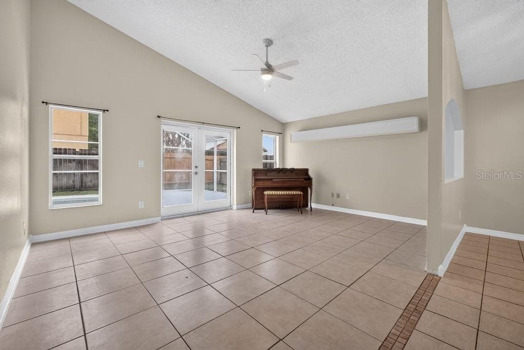 Single Family Residence at 97 ABBEY HOLLOW DR, APOPKA, photo 5 of 35