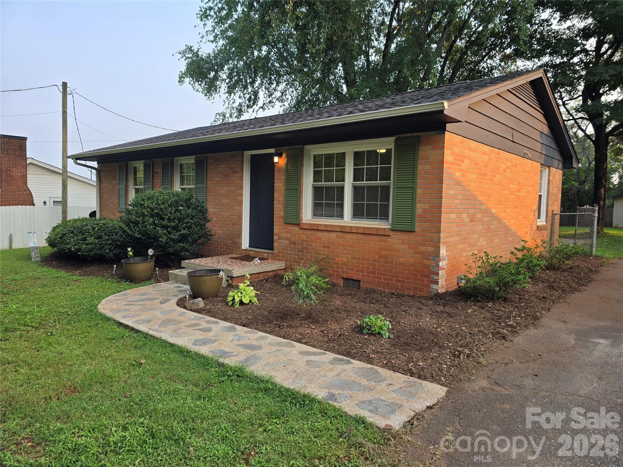 Single Family Residence at Rutherfordton, photo 2 of 22
