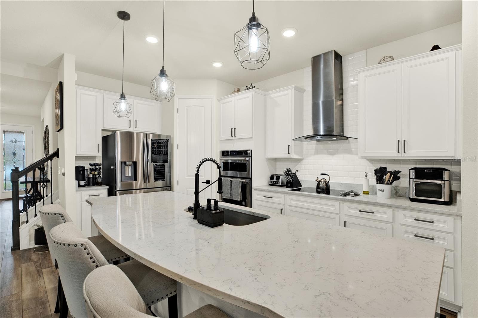 Single Family Residence at 19234 MOSSY PINE DR, TAMPA, photo 10 of 50