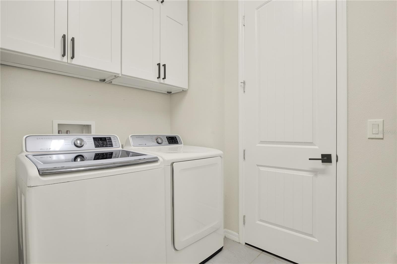 Single Family Residence at 19234 MOSSY PINE DR, TAMPA, photo 30 of 50